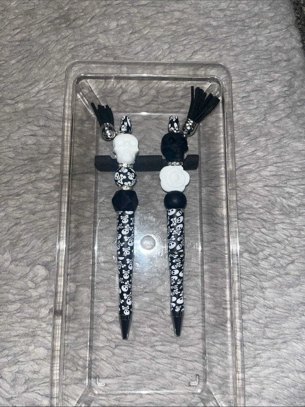 Black & White Skull Accent Pens with Tassel - Handmade Gifts Beaded Gifts 47